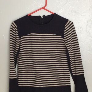 Women’s sweater
